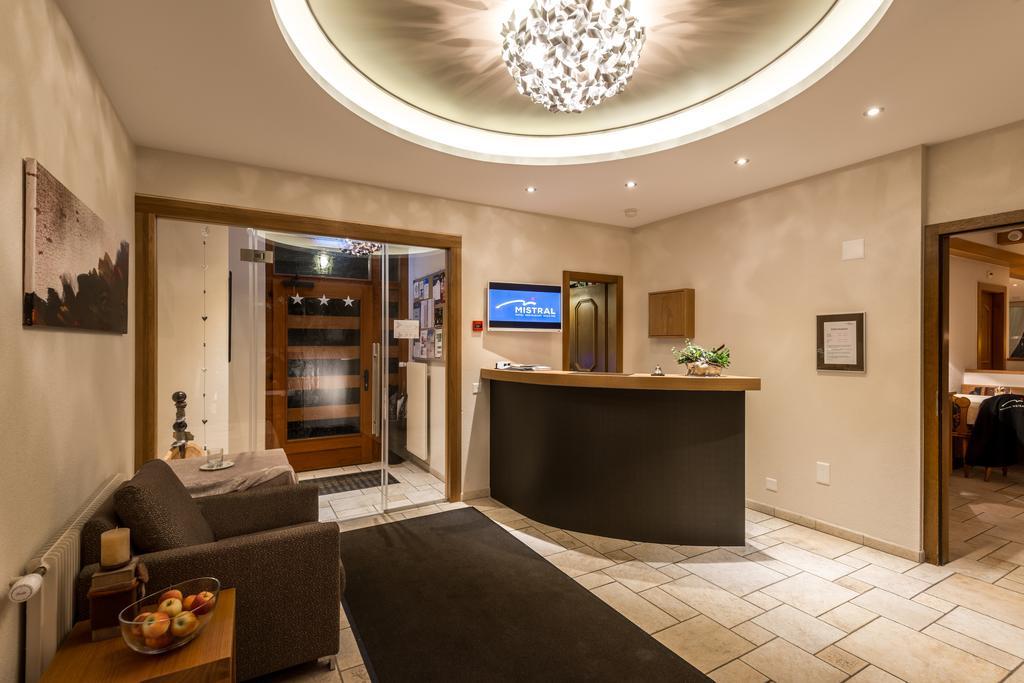 Hotel Mistral Superior Saas Fee Exteriör bild