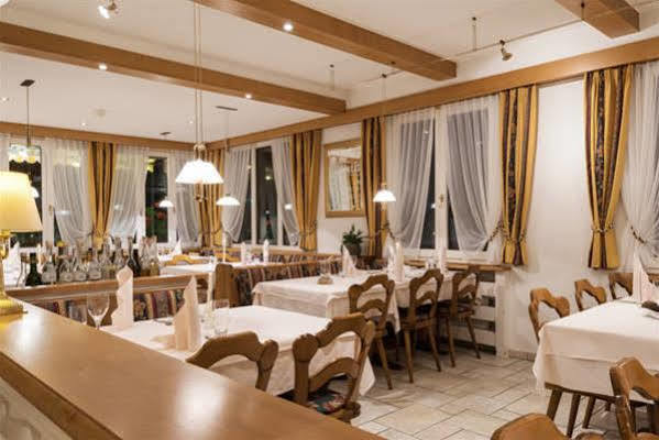 Hotel Mistral Superior Saas Fee Exteriör bild